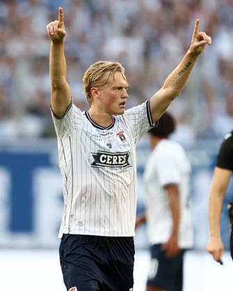 Lech Poznan V Aarhus GF - UEFA Champions League 2026 2027 Second Qualifying Round Second Leg Tobias Bech during the UEFA Champions League 2026 2027 Second Qualifying Round Second Leg match between Lech Poznan and Aarhus GF at Enea Stadium in Poznan, Poland, on July 29, 2026. Poznan Poland  Copyright: xPiotrxMatusewiczx originalFilename:matusewicz-lechpozn260729_npIw9.jpg
