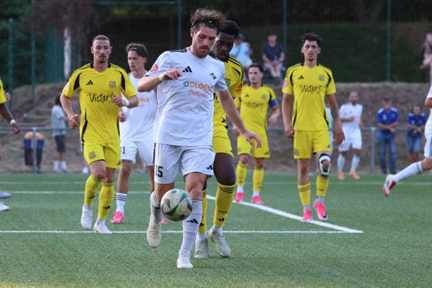29.07.2026, xrekx, Fussball Schroeder-Liga Saar, 1. FC Saarbruecken II - SpVgg Quierschied v.l. Klein Philipp (SpVgg Quierschied) Lavri Junior O Neil (1. FC Saarbrücken II) (DFL DFB REGULATIONS PROHIBIT ANY USE OF PHOTOGRAPHS as IMAGE SEQUENCES and or QUASI-VIDEO) Saarbruecken *** July 29, 2026, xrekx, Soccer, Schroeder League Saar, 1 FC Saarbrücken II vs. SpVgg Quierschied, featuring Philipp Klein, SpVgg Quierschied, Lavri Junior O Neil, 1 FC Saarbrücken II. DFL and DFB regulations prohibit any use of photographs as image sequences and or quasi-video. Saarbrücken