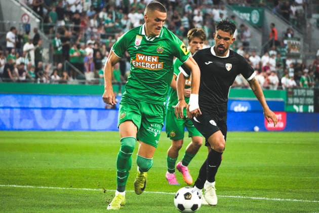 Fussball: Österreich: UEFA Conference League Qualifikation 2026 2027 - 2. Runde, 29.07.2027 - SK Rapid Wien (Österreich) vs. FC Santa Coloma (Andorra) - Allianz Stadion (Weststadion, Wien Hütteldorf): Nenad Cvetkovic (SK Rapid Wien) *** Soccer Austria UEFA Conference League Qualifiers 2026–2027, Round 2, July 29, 2027 SK Rapid Vienna (Austria) vs. FC Santa Coloma (Andorra) Allianz Stadium (Weststadion), Vienna-Hütteldorf Nenad Cvetkovic SK Rapid Vienna Copyright: xLukasxBierederx