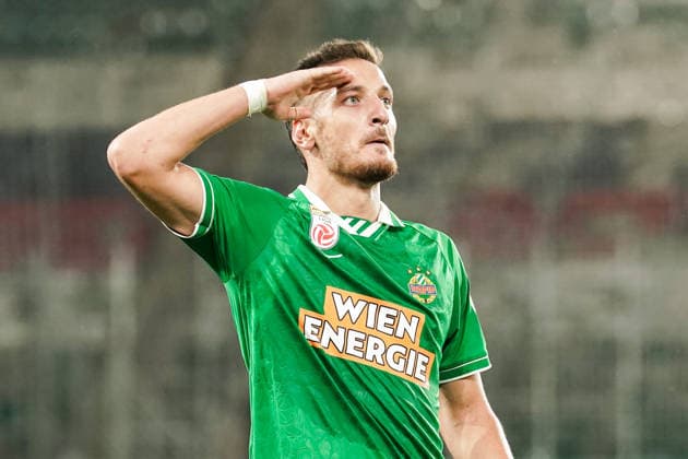 Fussball: Österreich: UEFA Conference League Qualifikation 2026 2027 - 2. Runde, 29.07.2027 - SK Rapid Wien (Österreich) vs. FC Santa Coloma (Andorra) - Allianz Stadion (Wien, Hütteldorf, Österreich); Ercan Kara (Rapid Wien) bejubelt sein Tor zum 3-1 *** Soccer Austria UEFA Conference League Qualifiers 2026–2027, Round 2, July 29, 2027 SK Rapid Vienna (Austria) vs. FC Santa Coloma (Andorra) Allianz Stadium, Vienna, Hütteldorf, Austria Ercan Kara of Rapid Vienna celebrates his goal to make it 3–1 Copyright: xLUKAxKOLANOVICx