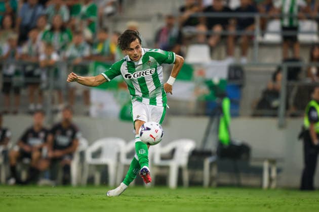 ESP preseason: Real Betis v Olympique the Lion. Rodrigo Riquelme Roro during a preseason friendly match between Real Betis v Olympique., played Municipal Stadium of La Linea in Cadiz on July 29, 2026. Cadiz Spain Soccer *** ESP Preseason: Real Betis vs. Olympique—Rodrigo Roro Riquelme during a preseason friendly match between Real Betis and Olympique, played at the Municipal Stadium of La Línea in Cádiz on July 29, 2026. Cádiz, Spain. Soccer Copyright: xRafaelxRomanx xAgenciaxLOFx