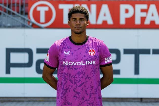 Yannick Onohiol (1.FC Kaiserslautern), 1.FC Kaiserslautern, 2.Bundesliga, Porträttermin, 2026 2027, 29.07.2026 1.FC Kaiserslautern, 2.Bundesliga, Porträttermin, 2026 2027, 29.07.2026 Kaiserslautern *** Yannick Onohiol, 1. FC Kaiserslautern, 1. FC Kaiserslautern, 2. Bundesliga, photo shoot, 2026–2027, July 29, 2026, 1 FC Kaiserslautern, 2. Bundesliga, photo shoot, 2026–2027, July 29, 2026, Kaiserslautern Copyright: xEibner-Pressefoto AlexanderxNeisx EP_ANS