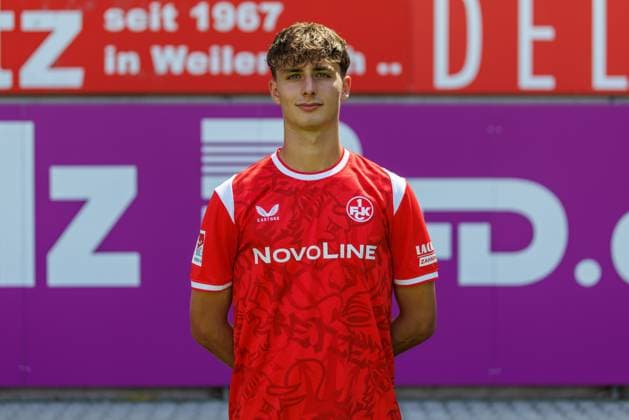 Kian Scheer (1.FC Kaiserslautern), 1.FC Kaiserslautern, 2.Bundesliga, Porträttermin, 2026 2027, 29.07.2026 1.FC Kaiserslautern, 2.Bundesliga, Porträttermin, 2026 2027, 29.07.2026 Kaiserslautern *** Kian Scheer, 1. FC Kaiserslautern, 1. FC Kaiserslautern, 2. Bundesliga, photo shoot, 2026–2027, July 29, 2026, 1 FC Kaiserslautern, 2. Bundesliga, photo shoot, 2026–2027, July 29, 2026, Kaiserslautern Copyright: xEibner-Pressefoto AlexanderxNeisx EP_ANS