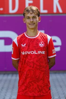 Ben Jungfleisch (1.FC Kaiserslautern), 1.FC Kaiserslautern, 2.Bundesliga, Porträttermin, 2026 2027, 29.07.2026 1.FC Kaiserslautern, 2.Bundesliga, Porträttermin, 2026 2027, 29.07.2026 Kaiserslautern *** Ben Jungfleisch, 1. FC Kaiserslautern, 1. FC Kaiserslautern, 2. Bundesliga, photo shoot, 2026–2027, July 29, 2026, 1 FC Kaiserslautern, 2. Bundesliga, photo shoot, 2026–2027, July 29, 2026, Kaiserslautern Copyright: xEibner-Pressefoto AlexanderxNeisx EP_ANS