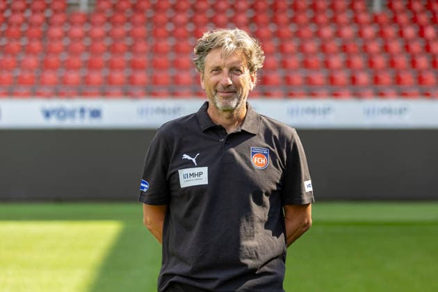 Bernd Weng (1.FC Heidenheim, Torwarttainer), GER, 1.FC Heidenheim, Fussball, 2. Bundesliga, Portraettermin 2026 2027, 29.07.2026, DFL DFB REGULATIONS PROHIBIT ANY USE OF PHOTOGRAPHS AS IMAGE SEQUENCES AND OR QUASI-VIDEO, GER, 1.FC Heidenheim, Fussball, 2. Bundesliga, Portraettermin 2026 2027, 29.07.2026 Heidenheim *** Bernd Weng, 1 FC Heidenheim, Goalkeeper Coach, GER, 1 FC Heidenheim, Soccer, 2. Bundesliga, Photo Shoot 2026–2027, July 29, 2026, DFL and DFB regulations prohibit any use of photographs as image sequences and or quasi-video, GER, 1 FC Heidenheim, soccer, 2. Bundesliga, portrait session 2026–2027, July 29, 2026, Heidenheim Copyright: xEibner-Pressefoto JanixPlessx EP_JPL