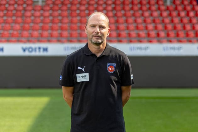 Alexander Raaf (1.FC Heidenheim, Team-Manager), GER, 1.FC Heidenheim, Fussball, 2. Bundesliga, Portraettermin 2026 2027, 29.07.2026, DFL DFB REGULATIONS PROHIBIT ANY USE OF PHOTOGRAPHS AS IMAGE SEQUENCES AND OR QUASI-VIDEO, GER, 1.FC Heidenheim, Fussball, 2. Bundesliga, Portraettermin 2026 2027, 29.07.2026 Heidenheim *** Alexander Raaf, 1 FC Heidenheim, Team Manager, GER, 1 FC Heidenheim, Soccer, 2. Bundesliga, Photo Shoot 2026–2027, July 29, 2026, DFL and DFB regulations prohibit any use of photographs as image sequences and or quasi-video, GER, 1 FC Heidenheim, soccer, 2. Bundesliga, portrait session 2026–2027, July 29, 2026, Heidenheim Copyright: xEibner-Pressefoto JanixPlessx EP_JPL