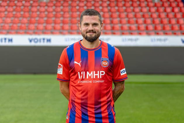 Marnon Busch (1.FC Heidenheim, 02), GER, 1.FC Heidenheim, Fussball, 2. Bundesliga, Portraettermin 2026 2027, 29.07.2026, DFL DFB REGULATIONS PROHIBIT ANY USE OF PHOTOGRAPHS AS IMAGE SEQUENCES AND OR QUASI-VIDEO, GER, 1.FC Heidenheim, Fussball, 2. Bundesliga, Portraettermin 2026 2027, 29.07.2026 Heidenheim *** Marnon Busch, 1 FC Heidenheim, 02, GER, 1 FC Heidenheim, Soccer, 2. Bundesliga, Photo Shoot 2026–2027, July 29, 2026, DFL and DFB regulations prohibit any use of photographs as image sequences and or quasi-video, GER, 1 FC Heidenheim, soccer, 2. Bundesliga, portrait session 2026–2027, July 29, 2026, Heidenheim Copyright: xEibner-Pressefoto JanixPlessx EP_JPL