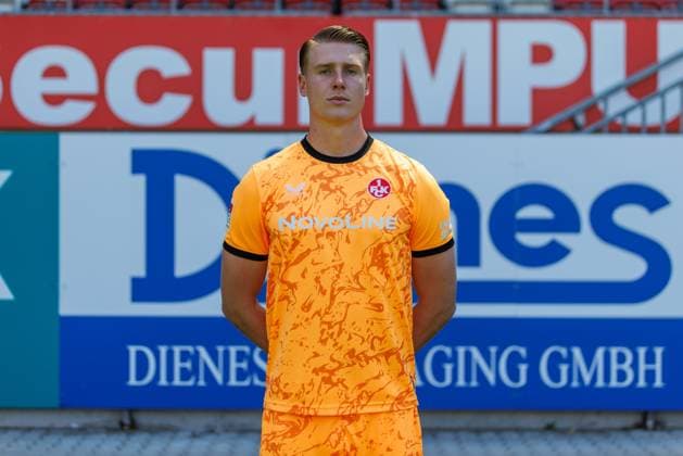 Julian Krahl (1.FC Kaiserslautern), 1.FC Kaiserslautern, 2.Bundesliga, Porträttermin, 2026 2027, 29.07.2026 1.FC Kaiserslautern, 2.Bundesliga, Porträttermin, 2026 2027, 29.07.2026 Kaiserslautern *** Julian Krahl, 1. FC Kaiserslautern, 1. FC Kaiserslautern, 2. Bundesliga, photo shoot, 2026–2027, July 29, 2026, 1 FC Kaiserslautern, 2. Bundesliga, photo shoot, 2026–2027, July 29, 2026, Kaiserslautern Copyright: xEibner-Pressefoto AlexanderxNeisx EP_ANS
