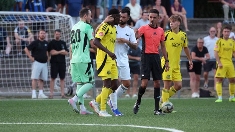 29.07.2026, xrekx, Fussball Schroeder-Liga Saar, 1. FC Saarbruecken II - SpVgg Quierschied v.l. Sodji Dylan (1. FC Saarbrücken II) Krauß Matthias (SpVgg Quierschied) Schiedsrichter Referee Bijan Behzadi (DFL DFB REGULATIONS PROHIBIT ANY USE OF PHOTOGRAPHS as IMAGE SEQUENCES and or QUASI-VIDEO) Saarbruecken *** July 29, 2026, xrekx, Soccer Schroeder League Saar, 1 FC Saarbrücken II vs. SpVgg Quierschied – Dylan Sodji (1 FC Saarbrücken II), Matthias Krauß (SpVgg Quierschied); Referee: Bijan Behzadi. DFL and DFB regulations prohibit any use of photographs as image sequences and or quasi- VIDEO Saarbrücken