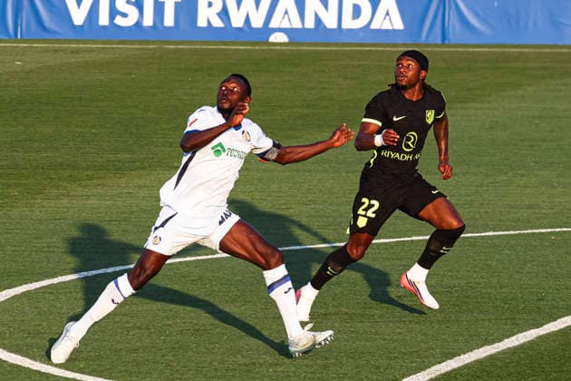ESP: Atletico de Madrid v Getafe CF Pre season match 2026 2027 Ademola Lookman of Atletico de Madrid sees the ball while is defended by Djene of Getafe during Pre season match between Atletico de Madrid and Getafe at Estadio Cerro del Espino on July 29, 2026 in Majadahonda, Madrid, Spain. Madrid Madrid Spain Football *** ESP Atlético de Madrid vs. Getafe CF, 2026–2027 Preseason Match: Ademola Lookman of Atlético de Madrid watches the ball while being defended by Djene of Getafe during a preseason match between Atlético de Madrid and Getafe at Estadio Cerro del Espino on July 29, 2026 in Majadahonda, Madrid, Spain Madrid Madrid Spain Soccer Copyright: xAlejandroxMatiasx