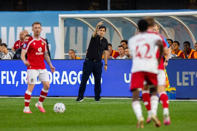 Football - Pre-Season - Liverpool FC v Wrexham AFC NEW YORK, USA - Wednesday, July 29, 2026: Liverpool s head coach Andoni Iraola during a pre-season friendly match between Liverpool FC and Wrexham AFC at Yankee Stadium. (Photo by David Rawcliffe Propaganda) NEW YORK Yankee Stadium NEW YORK UNITED STATES OF AMERICA  Copyright: xDavidxRawcliffex P2026-07-29-Liverpool_Wrexham-35