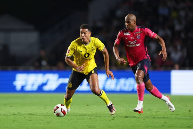 (L to R) Jobe Bellingham (Dortmund), Solomon Sakuragawa (Cerezo), JULY 29, 2026 - Football Soccer : Cerezo Osaka Global Challenge 2026 between Cerezo Osaka 1-0 Borussia Dortmund at Yanmar Hanasaka Stadium in Osaka, Japan. Noxthirdxpartyxsales  aflo_339488983 NaokixMoritax