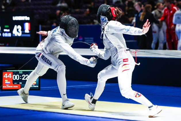 CHINA, HONG KONG - JULY 30, 2026: Athlete Anna Solovyova of Russia fights in her team foil bout against Maria Marino of Spain during the 2026 Kerry Fencing World Championships 2026 Fencing World Championships In Hong Kong  - ZUMAt113 20260730_zaa_t113_030 Copyright: xMikhailxSinitsynx