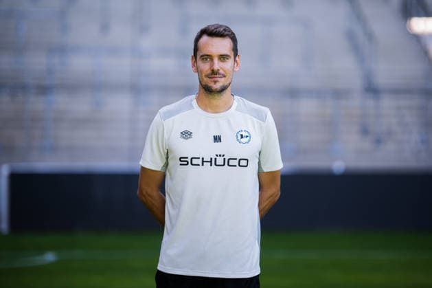 Co-Trainer Maximilian Nadidai; DSC Arminia Bielefeld; 2. BL, Porträttermin 2026 2027. Bielefeld Nordrhein-Westfalen Deutschland Schüco Arena *** Assistant Coach Maximilian Nadidai, DSC Arminia Bielefeld 2 (2. Bundesliga), Profile 2026–2027, Bielefeld, North Rhine-Westphalia, Germany, Schüco Arena