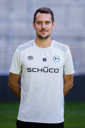 Co-Trainer Maximilian Nadidai; DSC Arminia Bielefeld; 2. BL, Porträttermin 2026 2027. Bielefeld Nordrhein-Westfalen Deutschland Schüco Arena *** Assistant Coach Maximilian Nadidai, DSC Arminia Bielefeld 2 (2. Bundesliga), Profile 2026–2027, Bielefeld, North Rhine-Westphalia, Germany, Schüco Arena