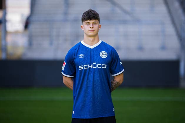 Daniel Richter; DSC Arminia Bielefeld; 2. BL, Porträttermin 2026 2027. Bielefeld Nordrhein-Westfalen Deutschland Schüco Arena *** Daniel Richter, DSC Arminia Bielefeld 2 (2nd Bundesliga), Photo Shoot 2026–2027, Bielefeld, North Rhine-Westphalia, Germany, Schüco Arena