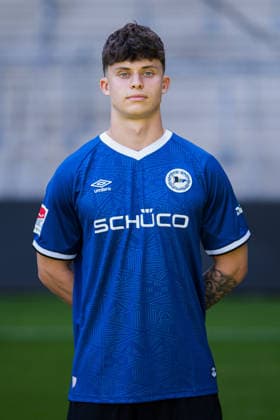 Daniel Richter; DSC Arminia Bielefeld; 2. BL, Porträttermin 2026 2027. Bielefeld Nordrhein-Westfalen Deutschland Schüco Arena *** Daniel Richter, DSC Arminia Bielefeld 2 (2nd Bundesliga), Photo Shoot 2026–2027, Bielefeld, North Rhine-Westphalia, Germany, Schüco Arena