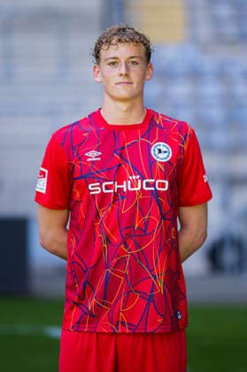 Philip Hildesheim; DSC Arminia Bielefeld; 2. BL, Porträttermin 2026 2027. Bielefeld Nordrhein-Westfalen Deutschland Schüco Arena *** Philip Hildesheim, DSC Arminia Bielefeld 2 (2nd Bundesliga), Photo Shoot 2026–2027, Bielefeld, North Rhine-Westphalia, Germany, Schüco Arena