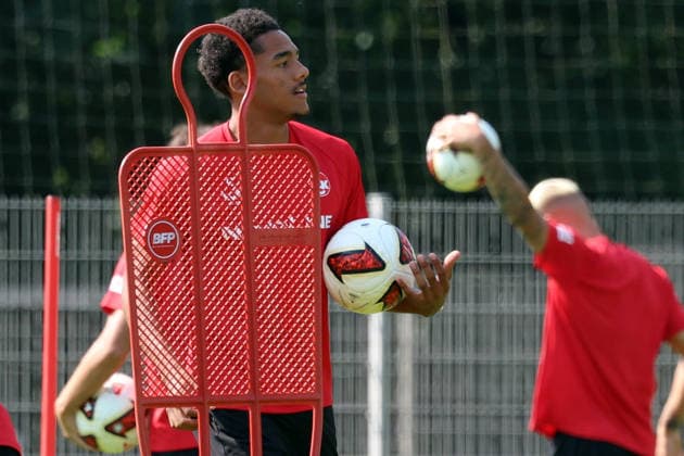 30.07.2026, xrekx, Fussball 2.Bundesliga, 1.FC Kaiserslautern - Training v.l. Thierry Tazemeta (1.FC Kaiserslautern) (DFL DFB REGULATIONS PROHIBIT ANY USE OF PHOTOGRAPHS as IMAGE SEQUENCES and or QUASI-VIDEO) Kaiserslautern *** July 30, 2026, xrekx, Soccer 2. Bundesliga, 1 FC Kaiserslautern Training by Thierry Tazemeta 1 FC Kaiserslautern DFL DFB REGULATIONS PROHIBIT ANY USE OF PHOTOGRAPHS AS IMAGE SEQUENCES AND OR QUASI-VIDEO Kaiserslautern