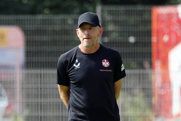30.07.2026, xrekx, Fussball 2.Bundesliga, 1.FC Kaiserslautern - Training v.l. Torsten Lieberknecht Trainer (1.FC Kaiserslautern) (DFL DFB REGULATIONS PROHIBIT ANY USE OF PHOTOGRAPHS as IMAGE SEQUENCES and or QUASI-VIDEO) Kaiserslautern *** July 30, 2026, xrekx, Soccer 2. Bundesliga, 1 FC Kaiserslautern Training: Torsten Lieberknecht, Coach of 1 FC Kaiserslautern. DFL and DFB regulations prohibit any use of photographs as image sequences and or quasi-video. Kaiserslautern