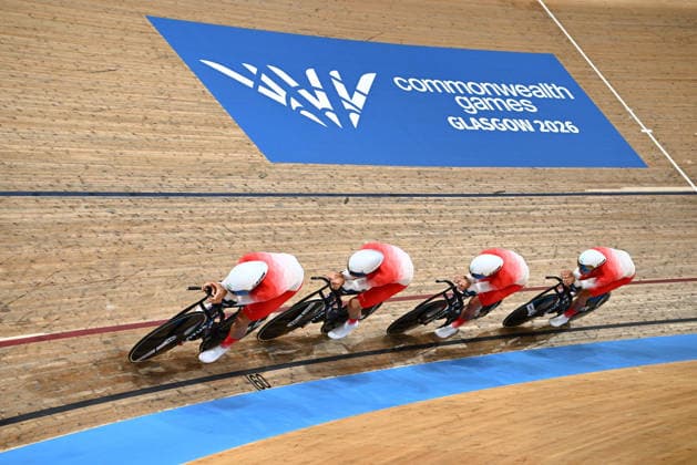 Glasgow 2026 Commonwealth Games Picture by Olly Hassell SWpix.com - 30 07 2026 - Glasgow 2026 Commonwealth Games - Track cycling, Rad, Radsport, Bahnrad, Bahn and Para Track Cycling - Sir Chris Hoy Velodrome, Glasgow, Scotland - Men s 4000m Team Pursuit Qualifying - Josh Charlton, Henry Hobbs, Charlie Tanfield, Ethan Vernon of England Glasgow Sir Chris Hoy Velodrome Scotland Copyright: x xSWpix.comx(t axPhotographyxHubxLtd)xOllyxHassell SWpix.comx SWP-3030-15941