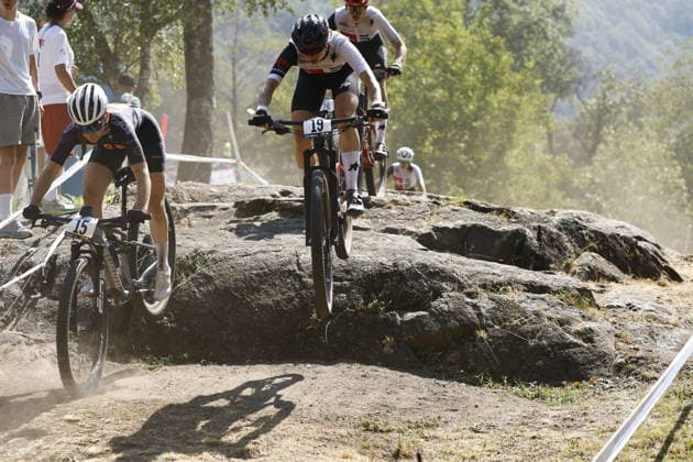 30.07.2026, Monteceneri, Monte Ceneri, 2026 UEC MTB European Championship, EM, Europameisterschaft XCC Women Junior s Final (cross country short track), Aina Sanchez Fosses 15 (ESP), Jael Plattner 19 (SUI) Monteceneri Monte Ceneri Ticino Switzerland *** July 30, 2026, Monteceneri, Monte Ceneri, 2026 UEC MTB European Championship XCC Women s Junior Final (cross-country short track), Aina Sanchez Fosses, 15, ESP; Jael Plattner, 19, SUI; Monteceneri, Monte Ceneri, Ticino, Switzerland Copyright: xJustPictures.ch FrancescoxMinghettix jp-en-FrMi-_NG_0434