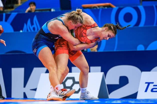 U17, U 17 Wrestling World Championships 65kg WW - Eve Elisabeth Skrocki (USA) df. Szonja Veres (HUN) *** U17 Wrestling World Championships, 65 kg WW: Eve Elisabeth Skrocki (USA) def. Szonja Veres (HUN) Copyright: xUnitedxWorldxWrestlingx xAmirrezx UWW-U17-WC-BAKU-2026