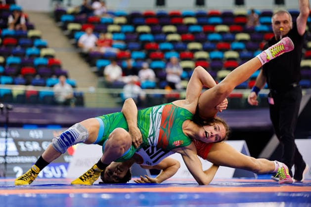 U17, U 17 Wrestling World Championships 53kg WW - Marlee Jade Solomon (USA) df. Mariia Zhytovoz (HUN) *** U17 Wrestling World Championships, 53 kg WW: Marlee Jade Solomon (USA) defeated Mariia Zhytovoz (HUN) by fall Copyright: xKostadinxAndonovx UWW-U17-WC-BAKU-2026