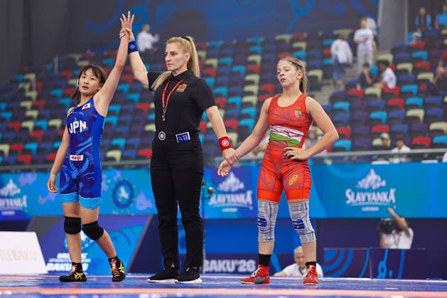 U17, U 17 Wrestling World Championships 46kg WW - Kokona Makino (JPN) df. Vivien Szentpal (HUN) *** U17 Wrestling World Championships, 46 kg WW: Kokona Makino (JPN) defeated Vivien Szentpal (HUN) by fall Copyright: xKostadinxAndonovx UWW-U17-WC-BAKU-2026
