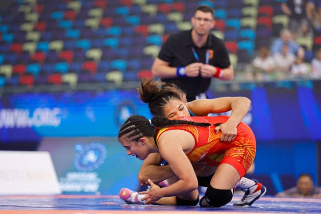 U17, U 17 Wrestling World Championships 53kg WW - Marlee Jade Solomon (USA) df. Alejandra Serrano Roa (COL) *** U17 Wrestling World Championships, 53kg Weight Class: Marlee Jade Solomon (USA) defeated Alejandra Serrano Roa (COL) by fall Copyright: xKostadinxAndonovx UWW-U17-WC-BAKU-2026