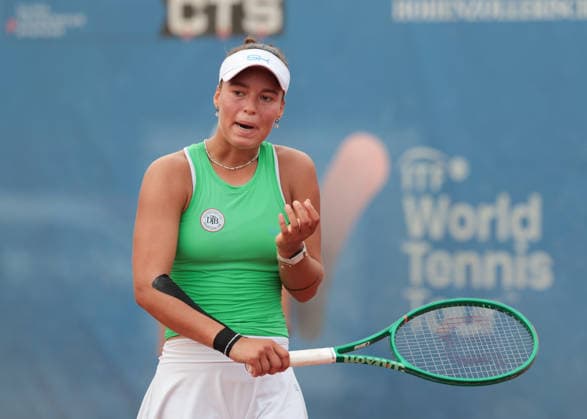 Tessa Brockmann (GER) reagiert veraergert,enttaeuscht, Aerger,Enttaeuschung,Frust,Emotion, Damen Einzel, Ladies Singles, CTS Ladies Open Hechingen *** Tessa Brockmann (GER) reacts with annoyance, disappointment, anger, frustration, and emotion; Women s Singles, Ladies Singles, CTS Ladies Open Hechingen Copyright: xJuergenxHasenkopfx