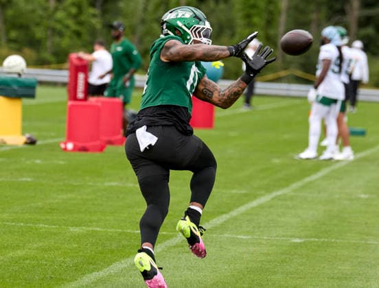 NFL, American Football Herren, USA 2026: NY Jets Training Camp JUL 30 New York Jet running back Braelon Thomas (0) during training camp at the Atlantic Health Jets Training Center, Florham Park, New Jersey. Duncan Williams CSM (Credit Image: Duncan Williams Cal Media) Florham Park New Jersey United States EDITORIAL USE ONLY Copyright: xx ZUMA-20260730_zma_c04_008.jpg DuncanxWilliamsx csmphotothree507119