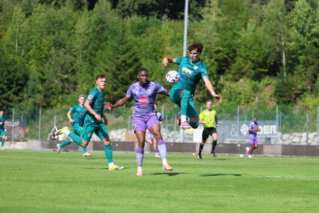 30.07.2026, GER, FC Augsburg, Testspiel, AFC Bournemouth, FCA, Rodrigo Ribeiro im Testspiel gegen Bournemouth. *** July 30, 2026, GER, FC Augsburg, Friendly Match, AFC Bournemouth, FCA, Rodrigo Ribeiro in the friendly match against Bournemouth