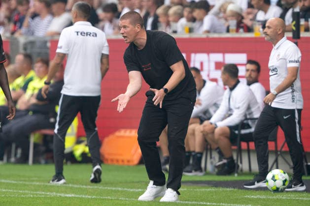 UEFA Europa League: FC Midtjylland - Besiktas JK FC Midtjylland s head coach Mike Tullberg reacts during the UEFA Europa League qualification match between FC Midtjylland and Besiktas JK at MCH Arena in Herning on Thursday, July 30, 2026. , Herning Denmark Mors *** UEFA Europa League FC Midtjylland Besiktas JK FC Midtjylland head coach Mike Tullberg reacts during the UEFA Europa League qualifying match between FC Midtjylland and Besiktas JK at MCH Arena in Herning on Thursday, July 30, 2026, Herning, Denmark, Mors  Copyright: BoxAmrstrupx xRitzauxScanpix BoxAmstrupx spdk20260730-200054-L