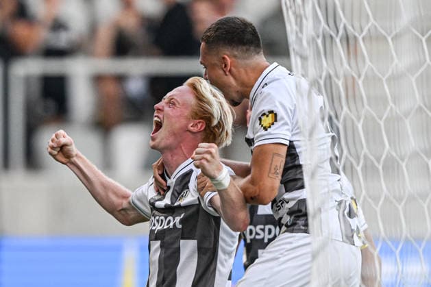 Hradec Kralove s goal scorer, Tom Sloncik, and Jakub Kucera celebrate during the second leg of the Europa League second qualifying round between FC Hradec Kralove and Tromso IL, Hradec Kralove, July 30, 2026. (CTKxPhoto DavidxTanecek) CTKPhotoP2026073008341  CTKPhotoP2026073008341