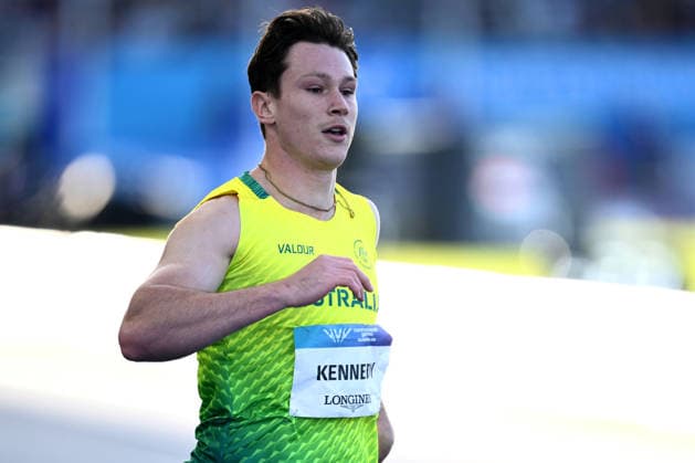 COM26 ATHLETICS, Lachlan Kennedy of Australia advances through during the Men s 200m Semi-Final of the Glasgow 2026 Commonwealth Games at EDF Scotstoun Stadium in Glasgow, Scotland, Thursday, July 30, 2026. ( NO ARCHIVING, EDITORIAL USE ONLY Glasgow United Kingdom  Copyright: xJOELxCARRETTx 20260731136780153779