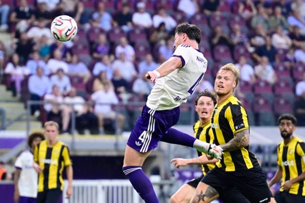 RSC Anderlecht v Hammarby IF - UEFA Europa League ANDERLECHT, BELGIUM - JULY 30 : Biancone Giulian defender of RSC Anderlecht in action during the UEFA Europa League 2025 26 second qualifying round second leg between RSC Anderlecht and Hammarby IF on July 30, 2026 in Anderlecht, Belgium, 30 07 2026 Anderlecht Belgium  Copyright: xJanxDexMeuleneirx