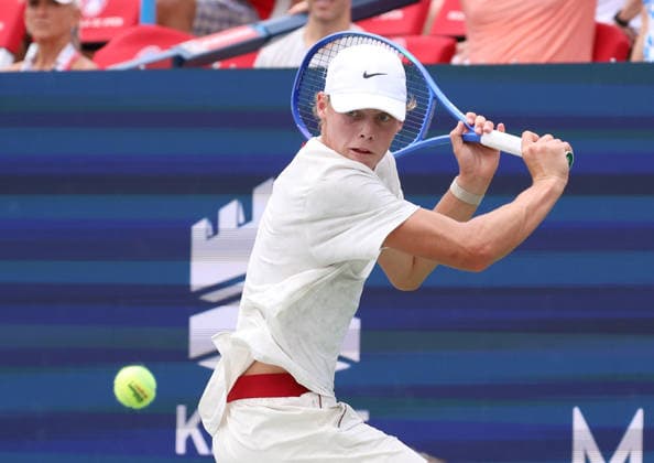 July 30, 2026, Washington, Illinois, USA: CRUZ HEWITT of Australia during the match against A. De Minaur of Australia in the second round of Mubadala Washington DC, USA. Washington USA - ZUMAc278 20260730_zsp_c278_022 Copyright: xMarcinxCholewinskix