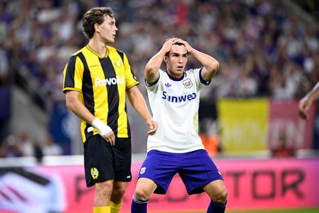 RSC Anderlecht v Hammarby IF - UEFA Europa League ANDERLECHT, BELGIUM - JULY 30 : Cvetkovic Mihajlo forward of RSC Anderlecht missing an opportunity during the UEFA Europa League 2026 27 second qualifying round second leg between RSC Anderlecht and Hammarby IF on July 30, 2026 in Anderlecht, Belgium, 30 07 2026 Anderlecht Belgium  Copyright: xTomasxSiskx