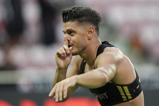Midtjylland v Besiktas - UEFA Europa League HERNING, DENMARK - JULY 30: Milot Rashica of Besiktas celebrates with fans after victory in the UEFA Europa League second qualifying round second-leg match between Midtjylland and Besiktas at MCH Arena in Herning, Denmark, on July 30, 2026. Arife Karakum Anadolu Herning Denmark. Editorial use only. Please get in touch for any other usage.  Copyright: x2026xAnadoluxArifexKarakumx