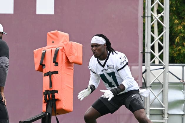 PHILADELPHIA, PA - JULY 30: Philadelphia Eagles linebacker Deontae Lawson 47 is shown during the Philadelphia Eagles training camp on July 30th, 2026 at Jefferson Health Training Complex in Philadelphia, PA. (Photo by Terence Lewis Icon Sportswire) NFL, American Football Herren, USA JUL 30 Eagles Training Camp EDITORIAL USE ONLY Icon260730009