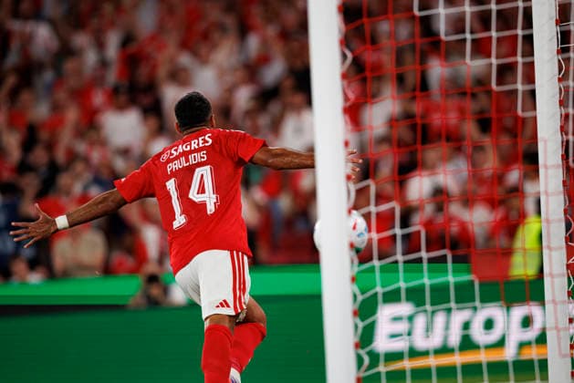 Vangelis Pavlidis seen celebrating after scoring goal during UEFA Europa League qualifying game between teams of SL Benfica and St. Gallen (Maciej Rogowski Ball Raw Images PT) Lisbon Estadio Da Luz Portugal Copyright: xMaciejxRogowskix maciejrogowski_slbenfica_stgallen_2627-2