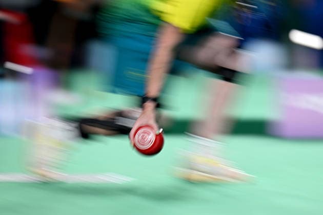 COM26 BOWLS, Serena Bonnell bowls during the Women™s Pairs Para Lawn Bowls during the Glasgow 2026 Commonwealth Games at SEC Centre Hall 3 in Glasgow, Scotland, Thursday, July 30, 2026. ( NO ARCHIVING, EDITORIAL USE ONLY Glasgow Scotland United Kingdom  Copyright: xLUKASxCOCHx 20260731156133768462