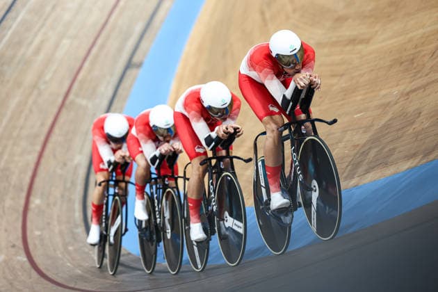 Glasgow 2026 Commonwealth Games Picture by Alex Whitehead SWpix.com - 30 07 2026 - Glasgow 2026 Commonwealth Games - Track cycling, Rad, Radsport, Bahnrad, Bahn and Para Track Cycling - Sir Chris Hoy Velodrome, Glasgow, Scotland - Men s 4000m Team Pursuit - For Gold - Henry Hobbs, Charlie Tanfield, William Tidball, Ethan Vernon of England Glasgow Sir Chris Hoy Velodrome Scotland Copyright: x xSWpix.comx(t axPhotographyxHubxLtd)xAlexxWhitehead SWpix.comx SWP-3030-16267