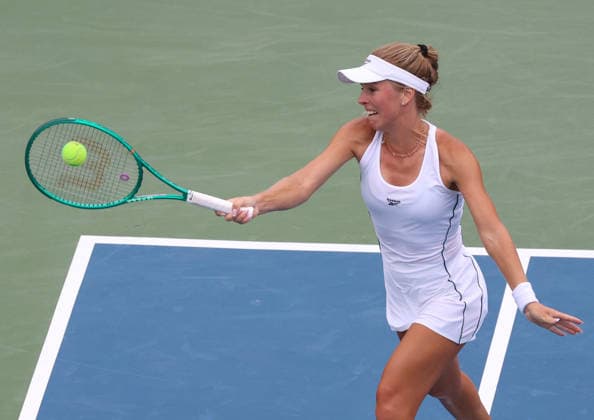 July 30, 2026, Washington, Illinois, USA: MAGDALENA FRECH of Poland during the match against J. Pegula of USA in the second round of Mubadala Washington DC, USA. Washington USA - ZUMAc278 20260730_zsp_c278_054 Copyright: xMarcinxCholewinskix