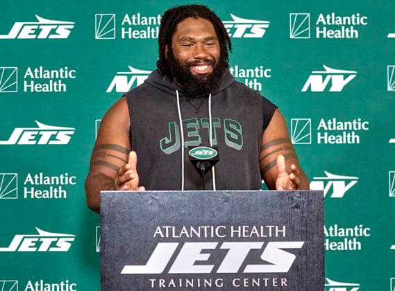 NFL, American Football Herren, USA 2026: NY Jets Training Camp JUL 30 New York Jets defensive linemen Jowon Briggs (91) during press conference, PK, Pressekonferenz at training camp at the Atlantic Health Jets Training Center, Florham Park, New Jersey. Duncan Williams CSM (Credit Image: Duncan Williams Cal Media) Florham Park New Jersey United States EDITORIAL USE ONLY Copyright: xx ZUMA-20260730_zma_c04_047.jpg DuncanxWilliamsx csmphotothree507179