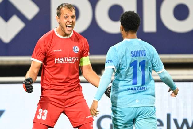 KAA Gent v LNZ Cherkasy - UEFA Conference League GENT, BELGIUM - JULY 30 : Players of KAA Gent celebrating with Roef Davy goalkeeper of KAA Gent after the penalties shoot out win during the UEFA Conference League 2026 27 second qualifying round second leg between KAA Gent and LNZ Cherkasy on July 30, 2026 in Gent, Belgium, 30 07 2026 Gent Belgium  Copyright: xNicoxVereeckenx