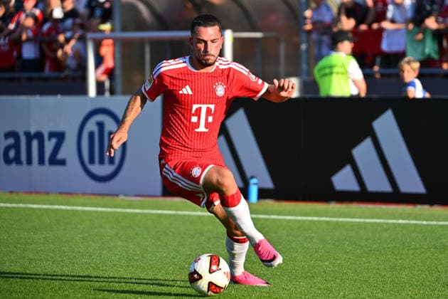 Arijon IBRAHIMOVIC (Bayern Muenchen), Aktion,Einzelaktion,Einzelbild, Freisteller,Ganzkoerperaufnahme,ganze Figur. Testspiel FC Rottach Egern - FC Bayern Muenchen Trainingslager in Rottach Egern am 30.07.2026. Fussball 1. Bundesliga,Saison 2026 2027. *** Arijon IBRAHIMOVIC Bayern Munich, Action, Individual Play, Single Frame, Cutout, Full-body shot, Full figure, Friendly match: FC Rottach Egern vs. FC Bayern Munich, Training camp in Rottach Egern on July 30, 2026, Soccer, Bundesliga 1, 2026–2027 season