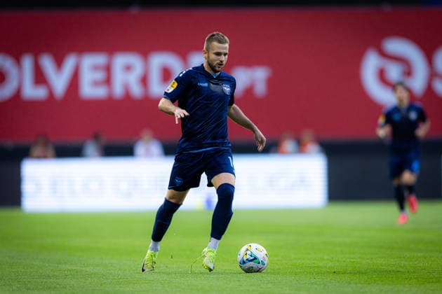 Nikola Jovanovic seen during UEFA Conference League qualifying game between teams of SC Braga and FK Zeleznicar Pancevo (Luis Santos Ball Raw Images) Braga Estadio Municipal de Braga Portugal Copyright: xLuisxSantosx luissantos_braga_zeleznicar_2627_45