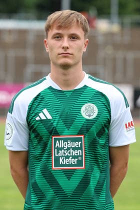 30.07.2026, xrekx, Fussball Regionalliga Suedwest, FC Homburg - Fototermin Saison 2026 27 v.l. Simon Joachims (FC 08 Homburg) (DFL DFB REGULATIONS PROHIBIT ANY USE OF PHOTOGRAPHS as IMAGE SEQUENCES and or QUASI-VIDEO) Homburg *** July 30, 2026, xrekx, Regional League Southwest Soccer, FC Homburg Photo Session, 2026–27 Season; from left: Simon Joachims, FC 08 Homburg. DFL and DFB regulations prohibit any use of photographs as image sequences and or quasi-video. Homburg